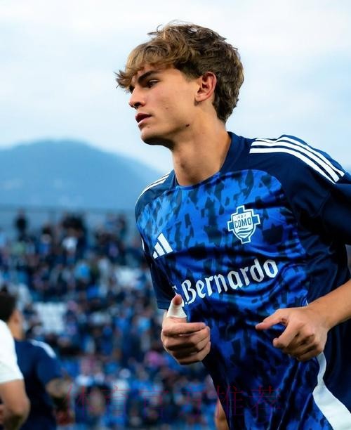 罗马诺:安帅欣赏格纳布里 皇马在等球员的续约结果 罗马诺:安帅欣赏格纳布里 皇马在等球员的续约结果