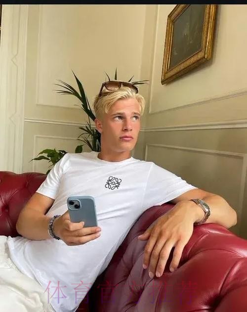 热刺可能会续租贝尔一年 但需要征得球员的同意